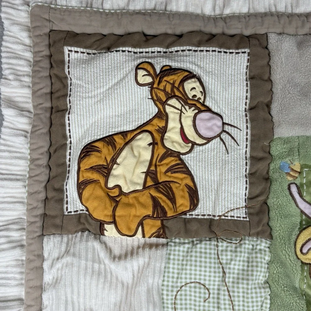 VTG Winnie the Pooh Baby Crib Blanket Patchwork Tigger Piglet Eeyore Pooh Disney